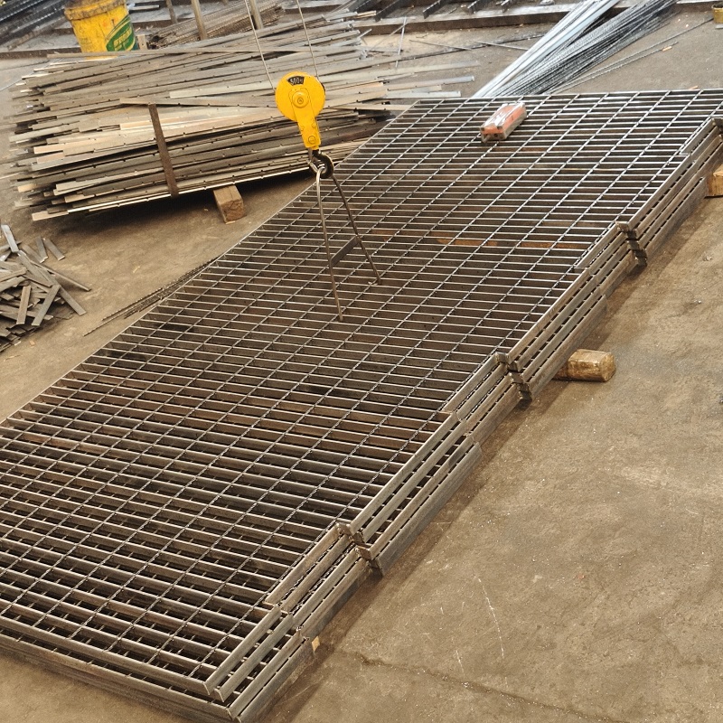 鋼格板鋼格柵板行業(yè)制造工藝和在產業(yè)鏈中的作用