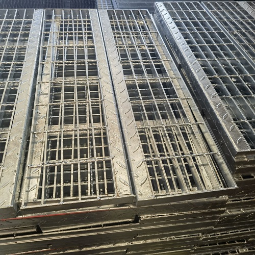 T2熱鍍鋅樓梯踏步板鋼格柵鋼格板的適用場景
