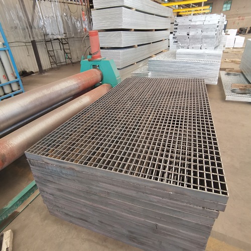 預(yù)算有限？低成本鋼格板選購(gòu)方案，質(zhì)量不打折！