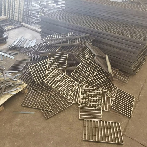 初次接觸鋼格柵別踩坑這些要點要記牢